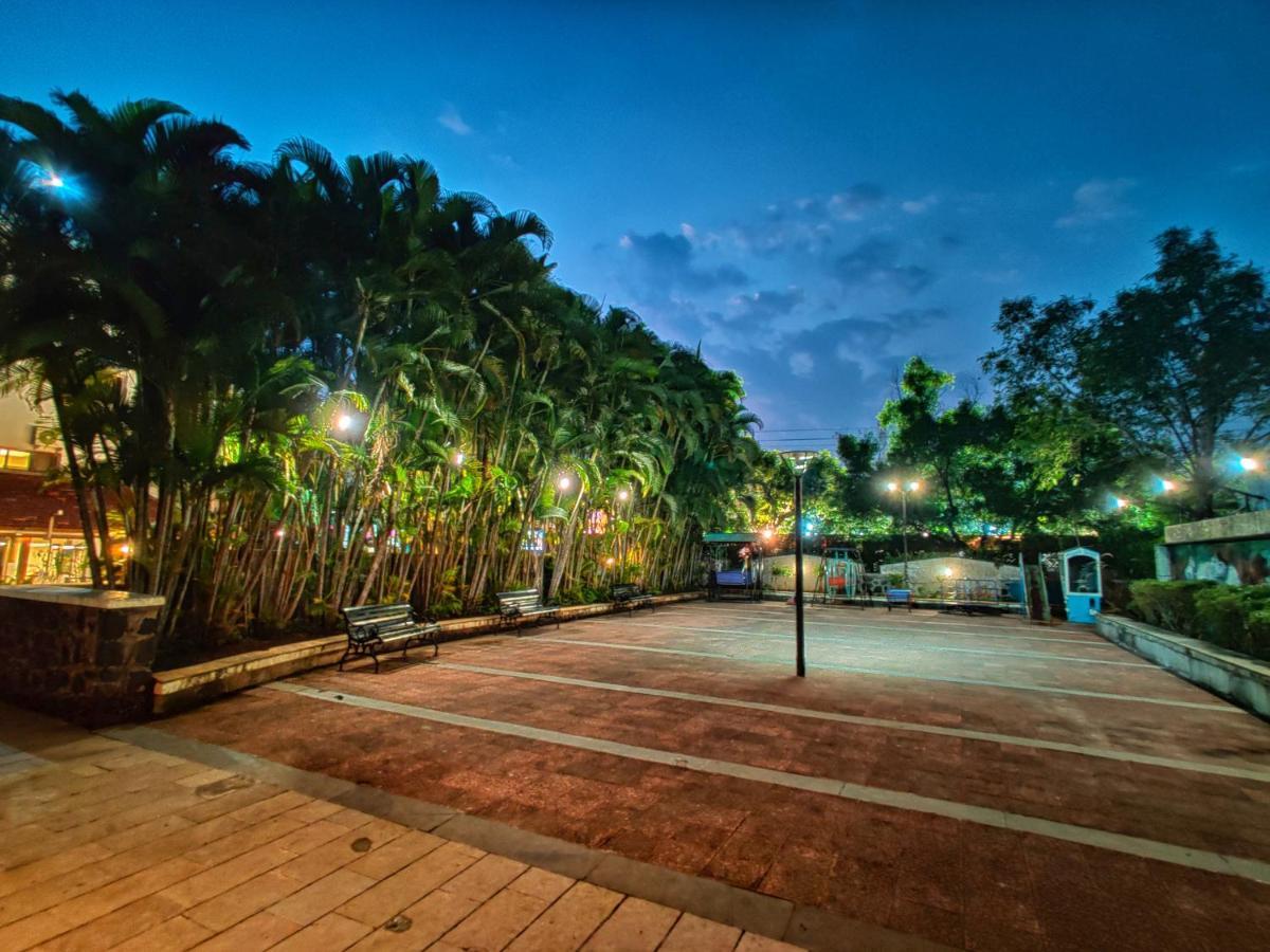Hotel Ashwin Igatpuri, Pure Veg & Jain Food Kültér fotó