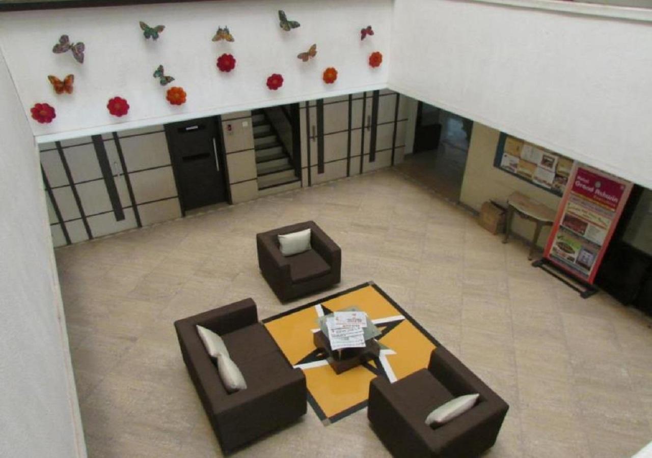 Hotel Ashwin Igatpuri, Pure Veg & Jain Food Kültér fotó