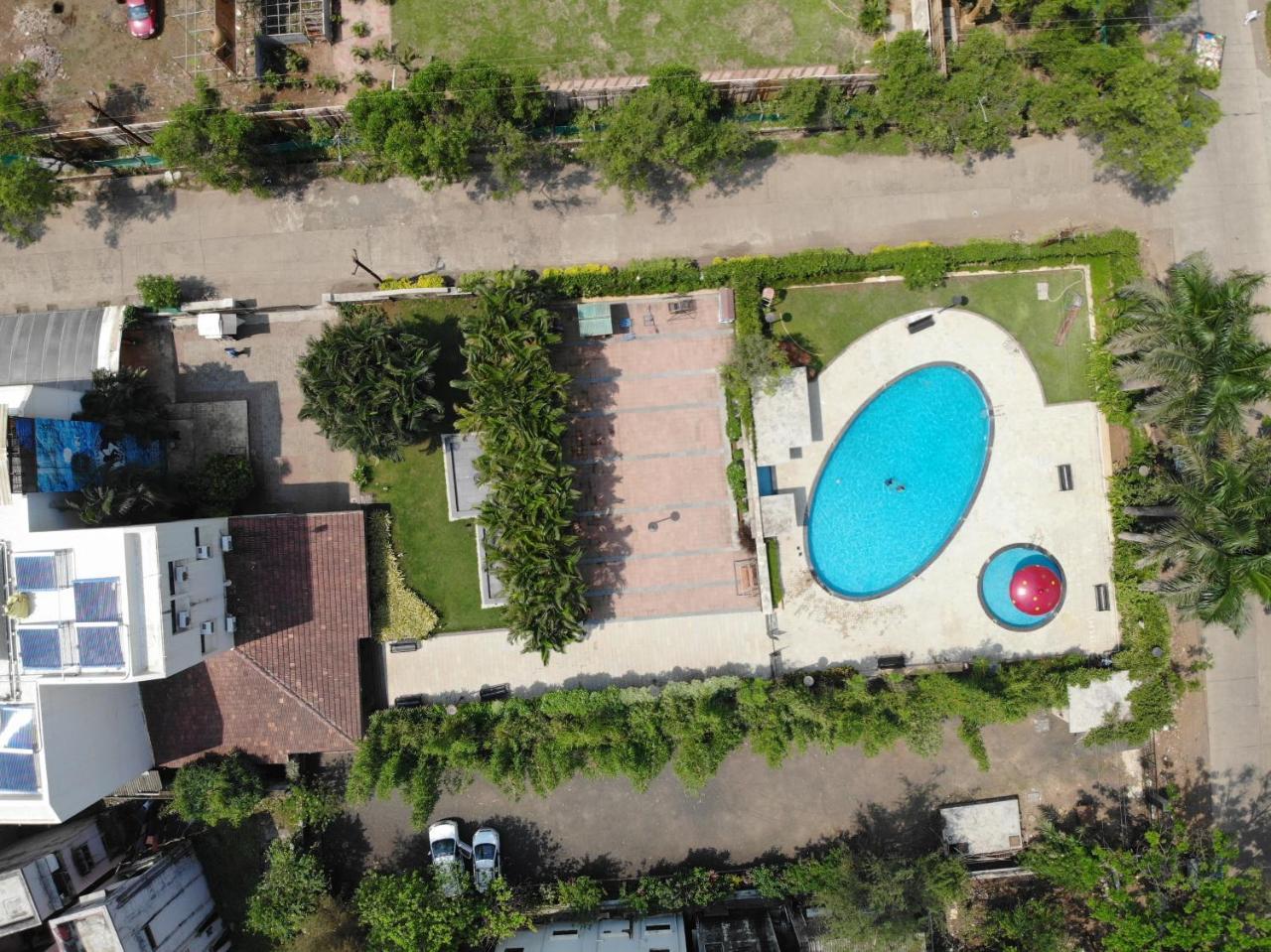 Hotel Ashwin Igatpuri, Pure Veg & Jain Food Kültér fotó