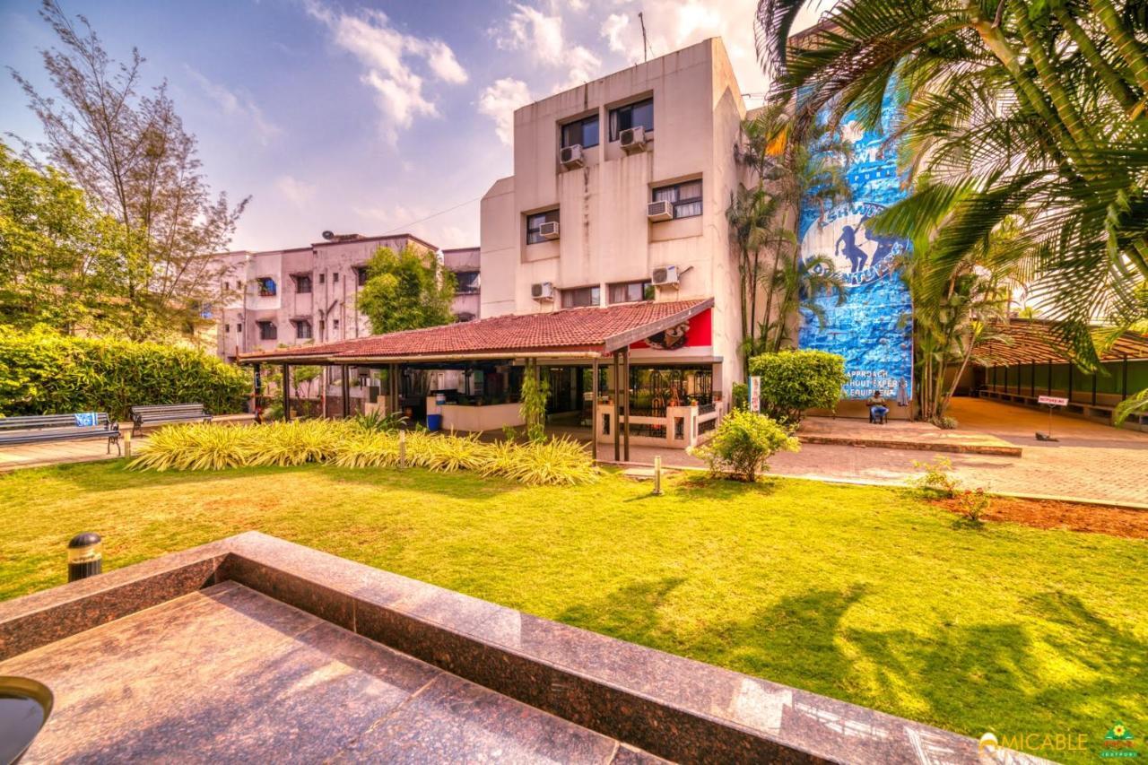 Hotel Ashwin Igatpuri, Pure Veg & Jain Food Kültér fotó