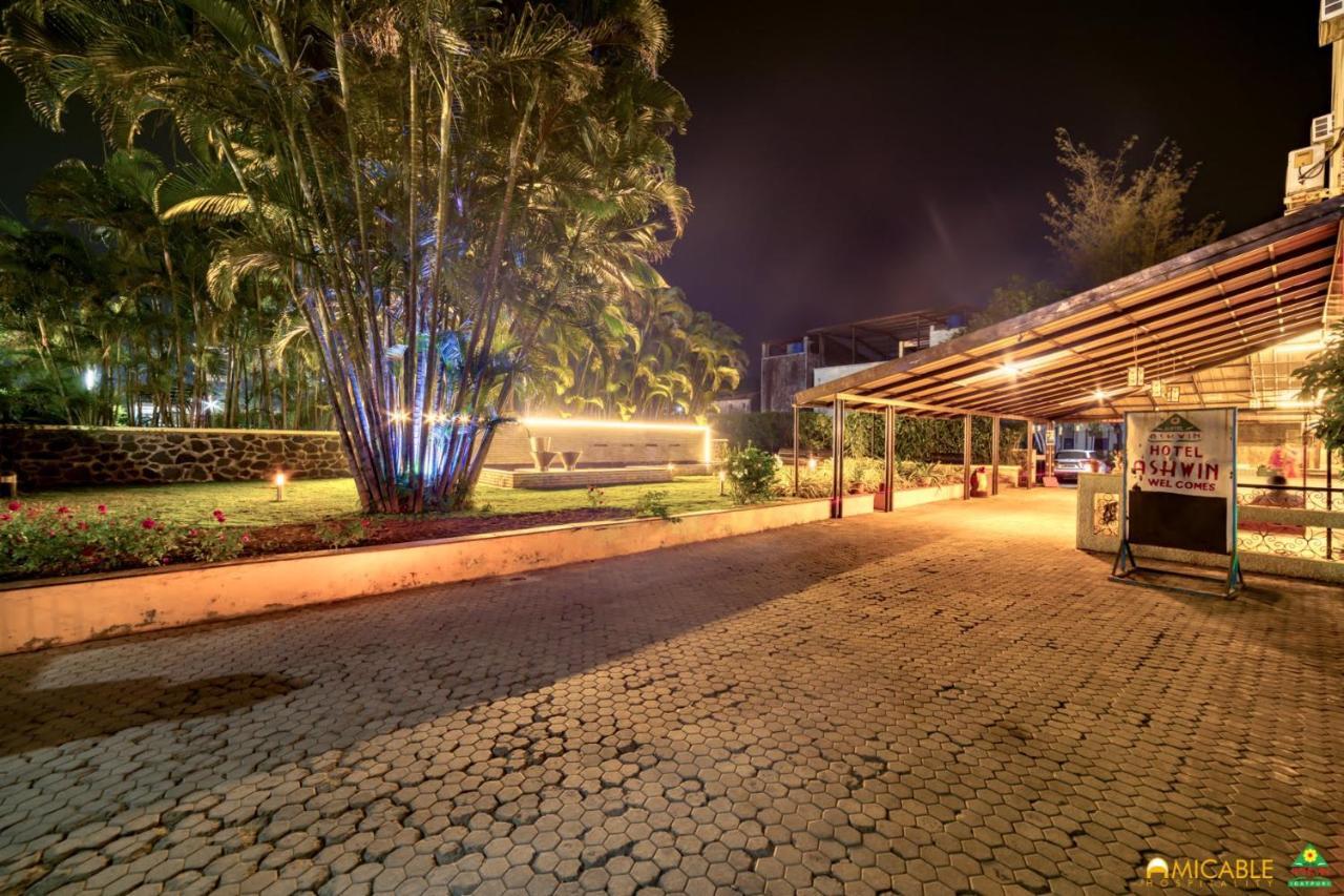 Hotel Ashwin Igatpuri, Pure Veg & Jain Food Kültér fotó